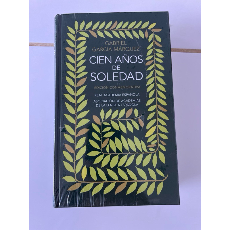 Livro novo em espanhol Cien años de sólidas Gabriel Garcia Marquez cem ...