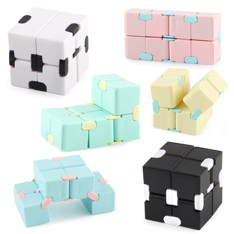 Kit 32 Un Pop Fidget Cubo Magico Cubo Infinito Fidget Toy Antiestresse - ENVIO IMEDIATO