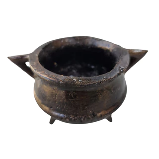 Mini Caldeirão de Alumínio pintado na cor Ouro Velho para Decoração altar ritual