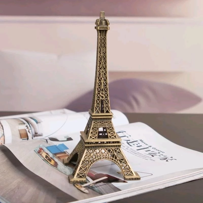 Torre Eiffel Páris Decoração Em Metal 14cm 18cm 22cm