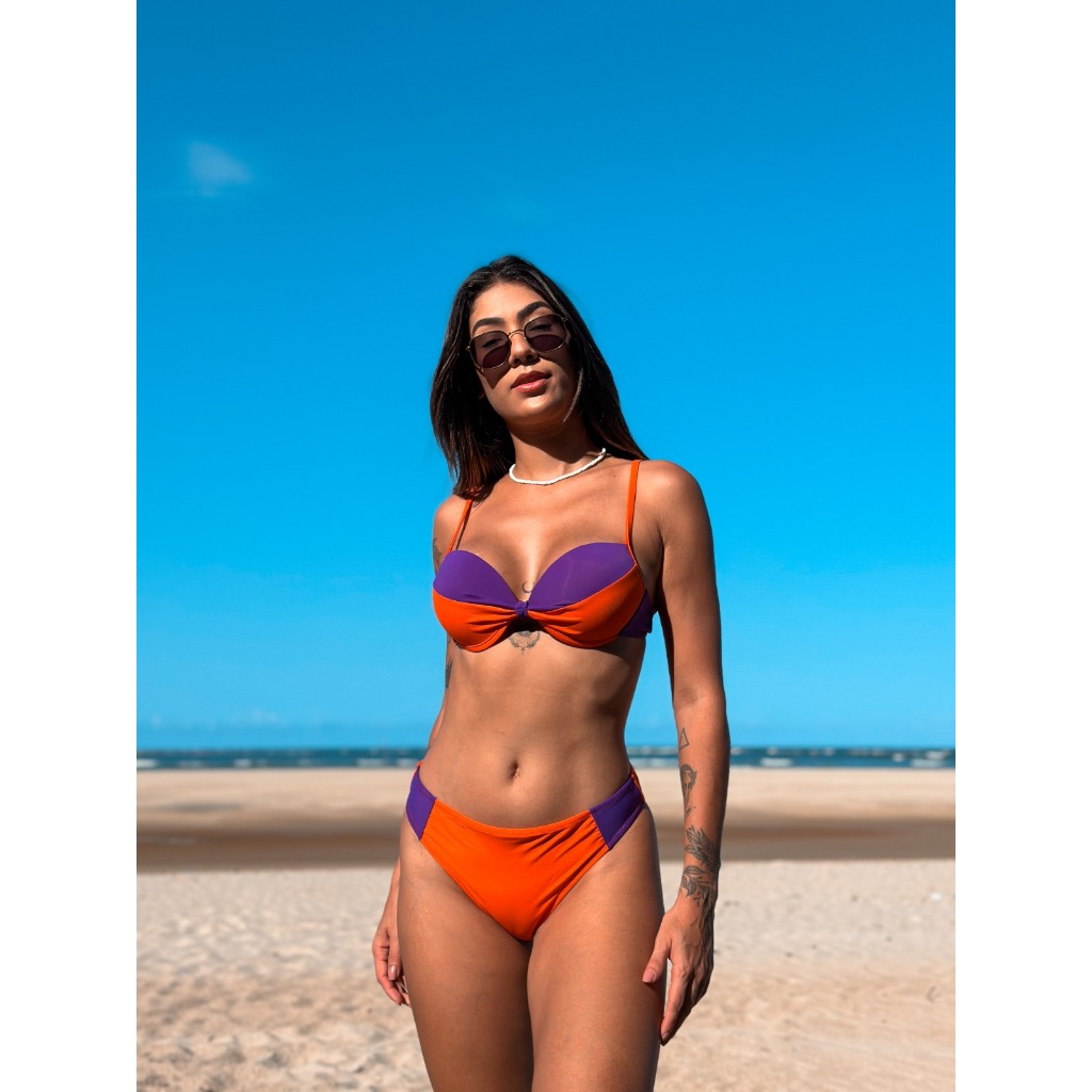 BIQUÍNI BICOLOR COM BUSTO DE BOJO