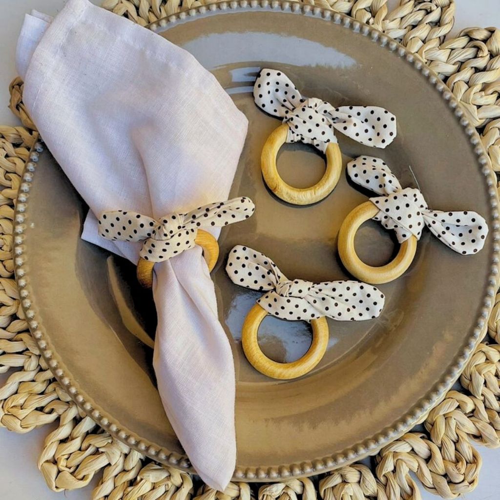 Kit 4 Porta Guardanapo Argola Lacinho de Tecido Mesa Posta | Shopee Brasil