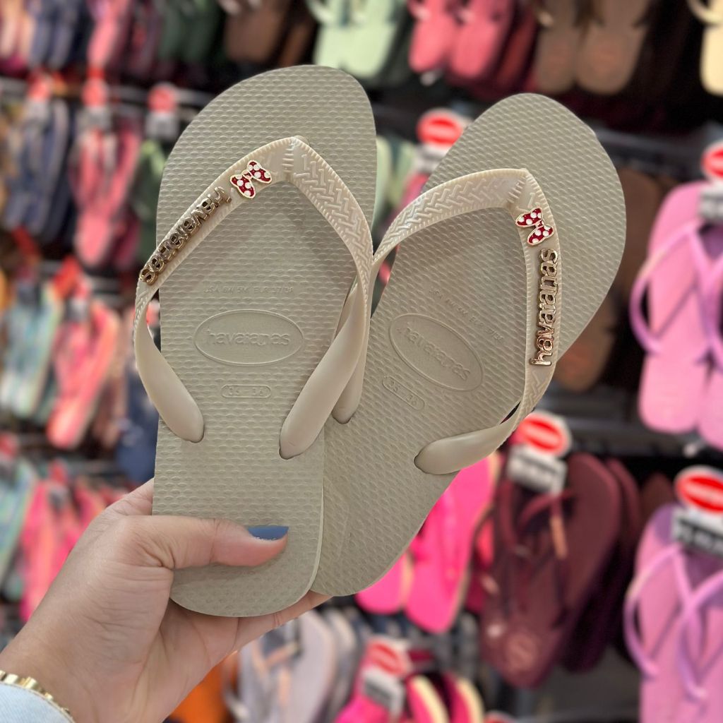 Havaianas Top Senses + Placa Logo + Pin Lao Minnie | Shopee Brasil