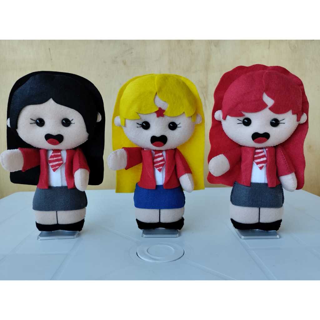 Kit Bonecas RBD Rebelde Mia Lupita Roberta Feltro | Shopee Brasil