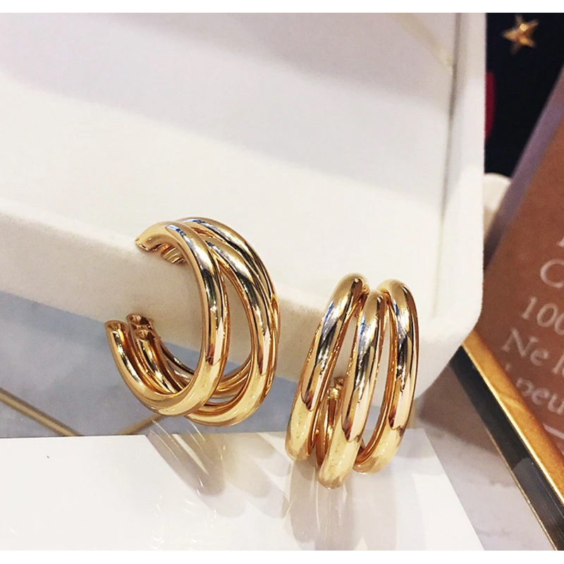 Brinco Argola 3 Fios Elegante e Atemporal dourado ouro | Shopee Brasil