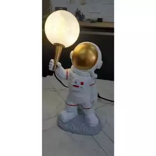 Luminária de Mesa tipo Abajur BI VOLT - Astronauta em pé