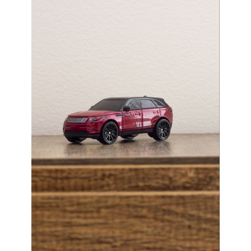 Miniatura Hot Wheels Range Rover Velar HW Turbo vermelho (loose ...