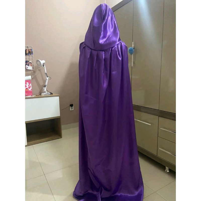 capa de bruxa, havena para festa a fantasia roxa