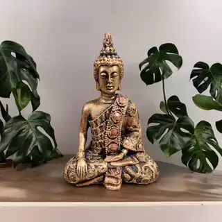 Enfeite Decorativo Buda Hindu Tibetano Meditando Pequeno em Resina Dourado