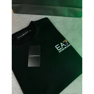 camiseta Armani EA7 básica premium