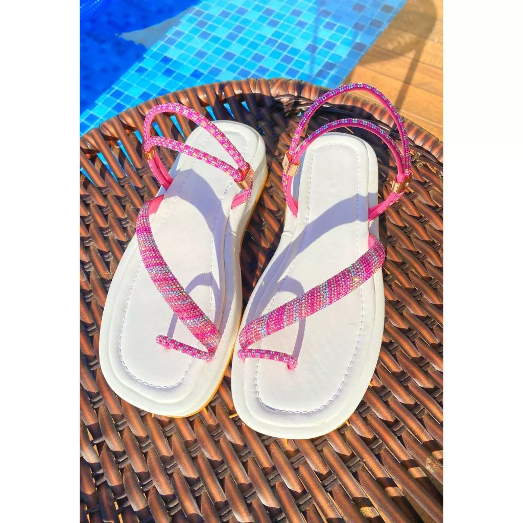 Sandália Feminina Papete alta brilho flatform confortável