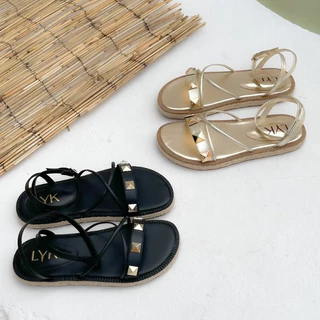 Sandália Papete Feminina Confortável Flatform Tiras Spikes Macia Birken Comfort Flat Metalizada