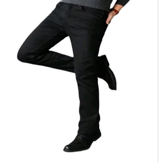 Calça Jeans Preta Masculina Skinny com Lyra Elastano