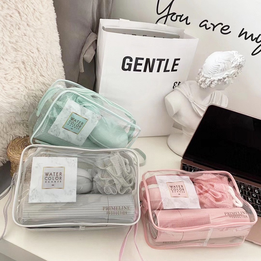 Kit Viagem 5 Peças Com Bolsa Esponja Pente e Ducha