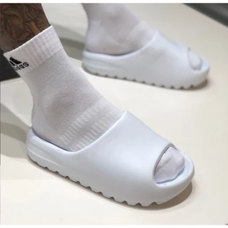 Chinelo Nuvem Yeezy feminino e Masculino Em E.V.A Original Macio Estiloso