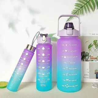 Kit 3 da Garrafa De Água Portátil De Grande Capacidade Gradiente De 300+700+2000ML Para Viagens