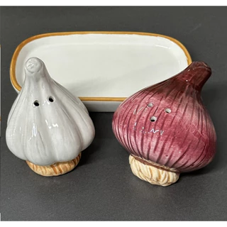 Kit 2 Peças Saleiro + Pimenteiro de Porcelana-Decoração de Cozinha