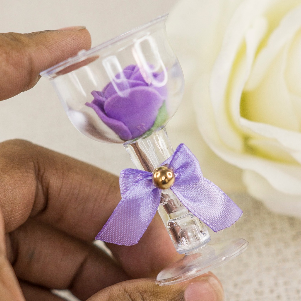 Lembrancinhas com aliança ou flor 100 unidades para festividade, dia das mães, congresso ou dia da mulher em Oferta na Shopee