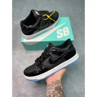 Tenis Dunk Feminino e Masculino Verniz Esportivo - Preto