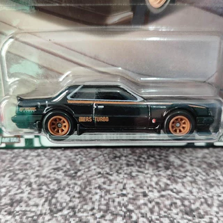 Hot Wheels Premium Nissan Skyline RS (KDR30) -Boulevard
