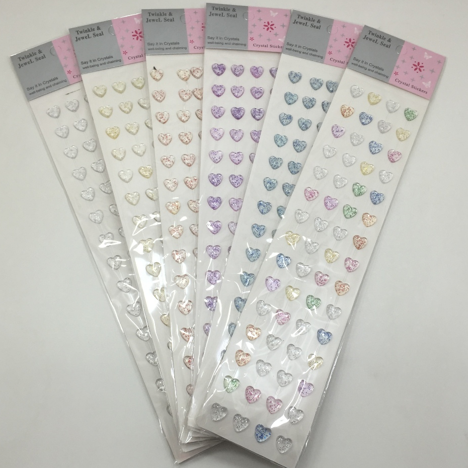 Cartela Adesivo Coração com Glitter Cartela com 60 Corações Para Artesanatos