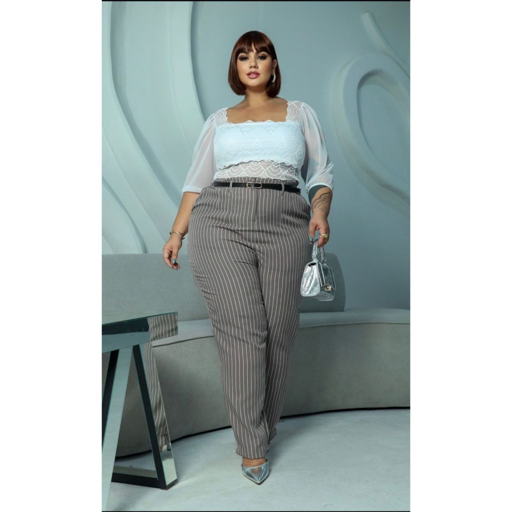 Calça Feminina em Alfaiataria Plus Size Social Risca de giz Cintura ...