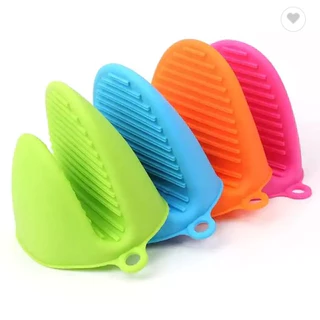 Kit com 2 pares de Luvas Térmica de Silicone Pegador Panelas e Pratos Quentes Anti-calor Cozinha Panela Bico De Pato para Forno