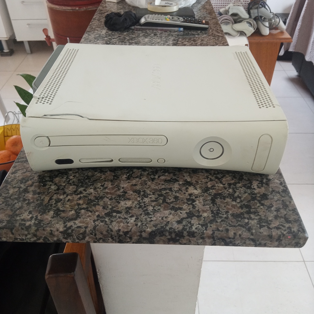 Xbox 360 Fat Jasper C/ Defeito - Leia Anuncio