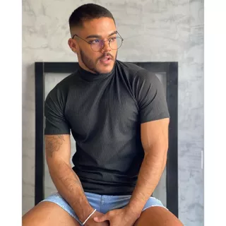 Camiseta Masculina Moda Social Slim Malha Canelada Blusa Gola Alta Manga Curta Promoção