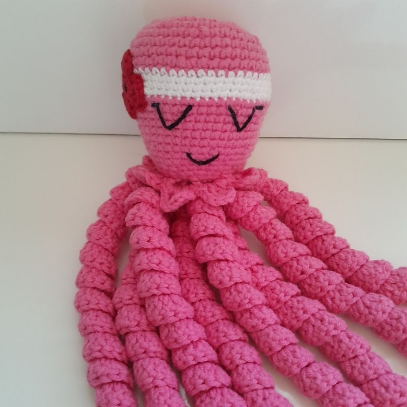polvo terapêutico amigurumi (rosa)