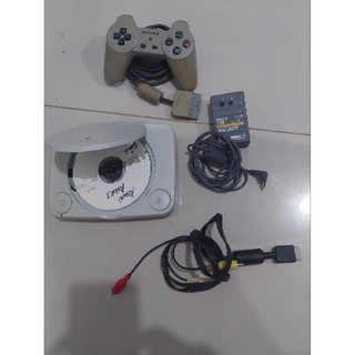 console Playstation 1 com controle funcionando