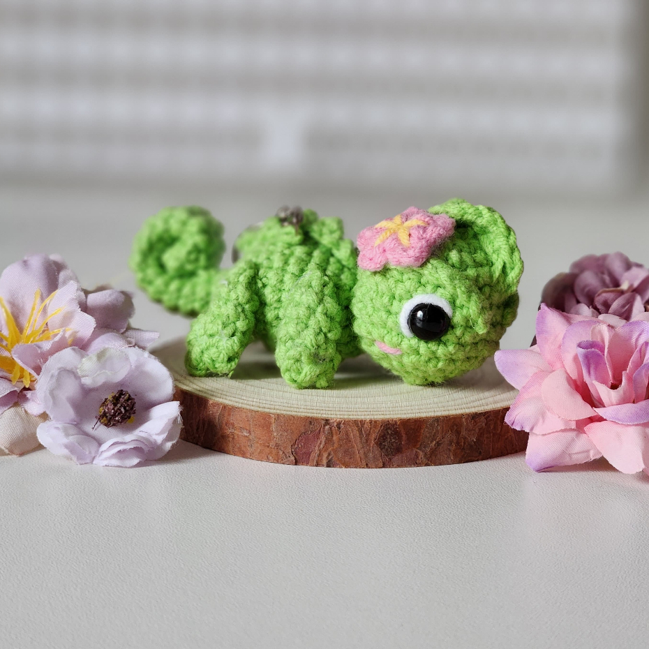 Chaveiro Pascal em Crochê Amigurumi Enrolados | Shopee Brasil