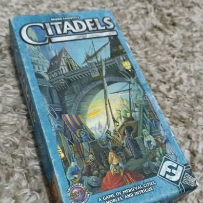 Jogo de Tabuleiro Citadels - Boardgame + Expansão Miniaturas Importado ENG