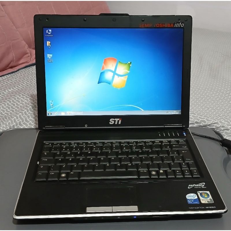 Notebook Semp Toshiba 12 Polegadas Sti - COM DEFEITO - LEIA A DESCRIÇÃO ...