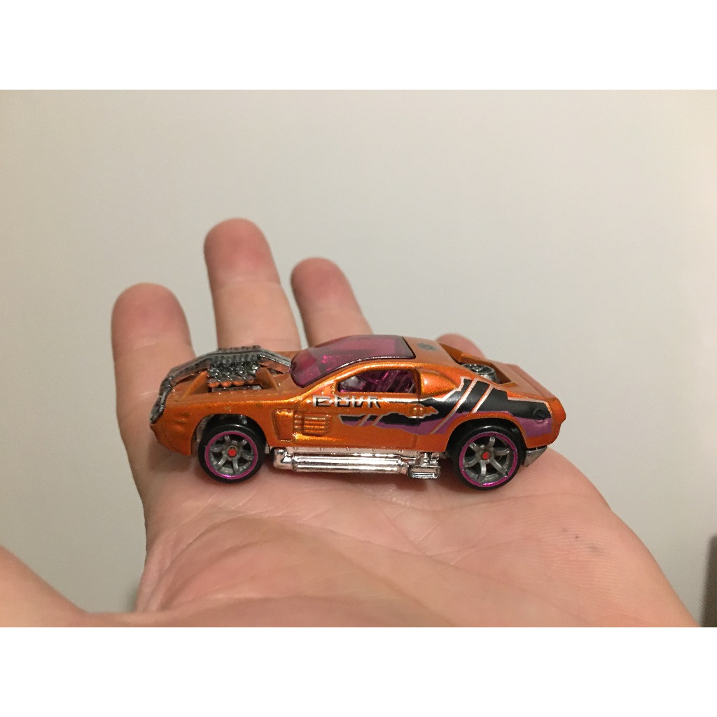 carro Hollowback serie Acceleracers Metal Maniacs carrinho da Hot Wheels