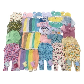 Super Kit 50 Peças Roupas de Bebê Body Macacão Calça Mijão Luvas Toucas e Meias Liso e Estampado Enxoval Maternidade