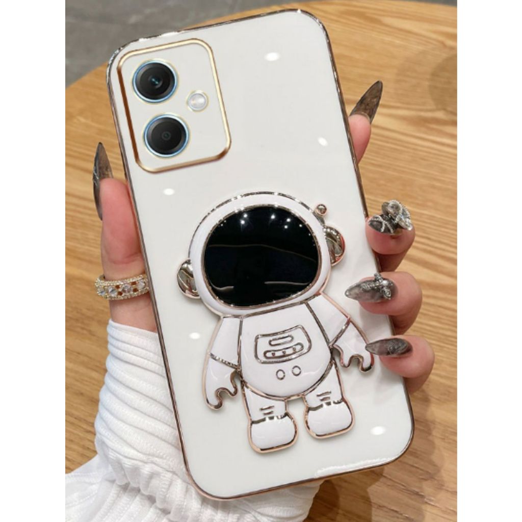 Capinha de Celular Luxuosa com Suporte Astronauta para Motorola G04,G04S,G14,G24,G24POWER,G34,G54,G84