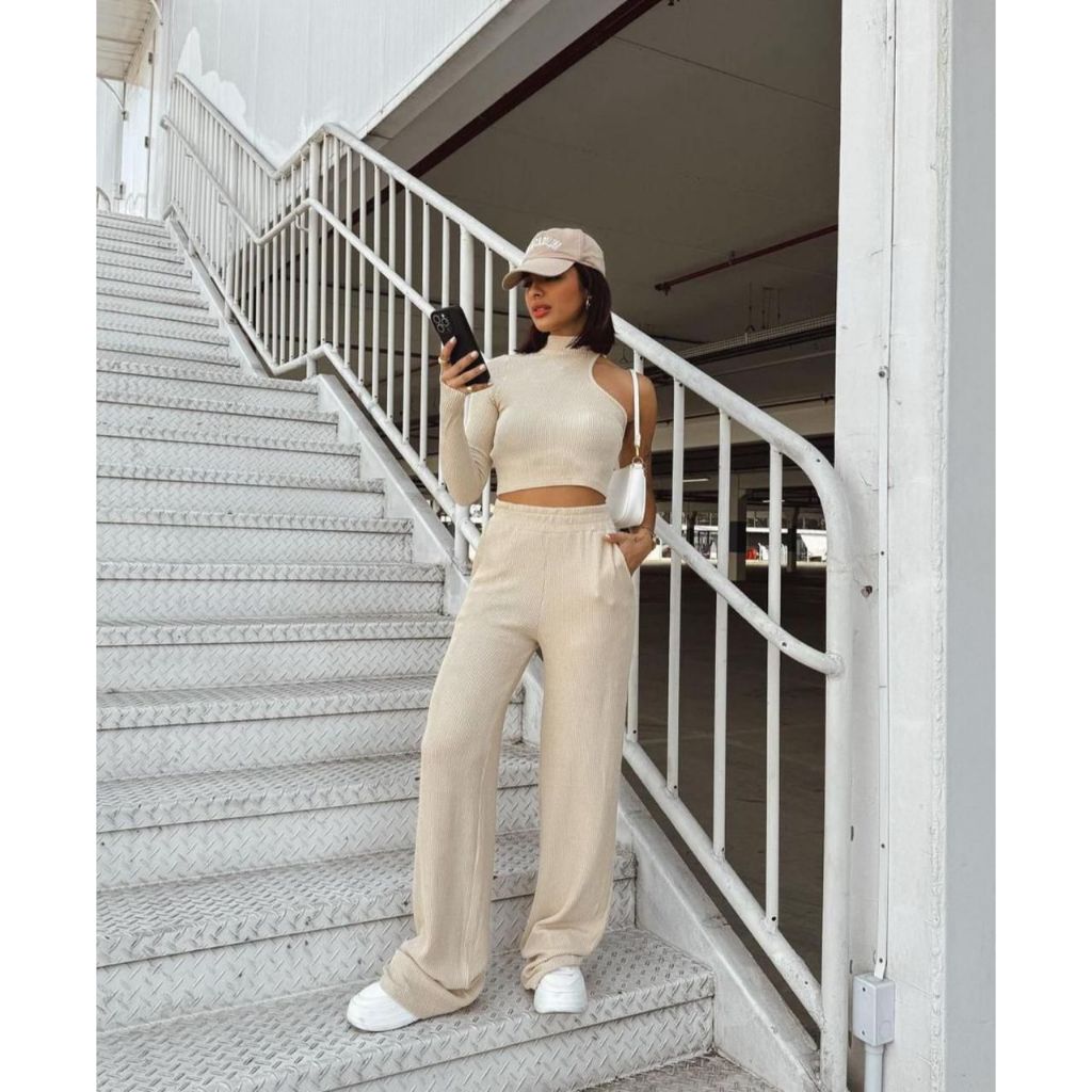 Conjunto Maia Blusa Manga Única Gola Alta