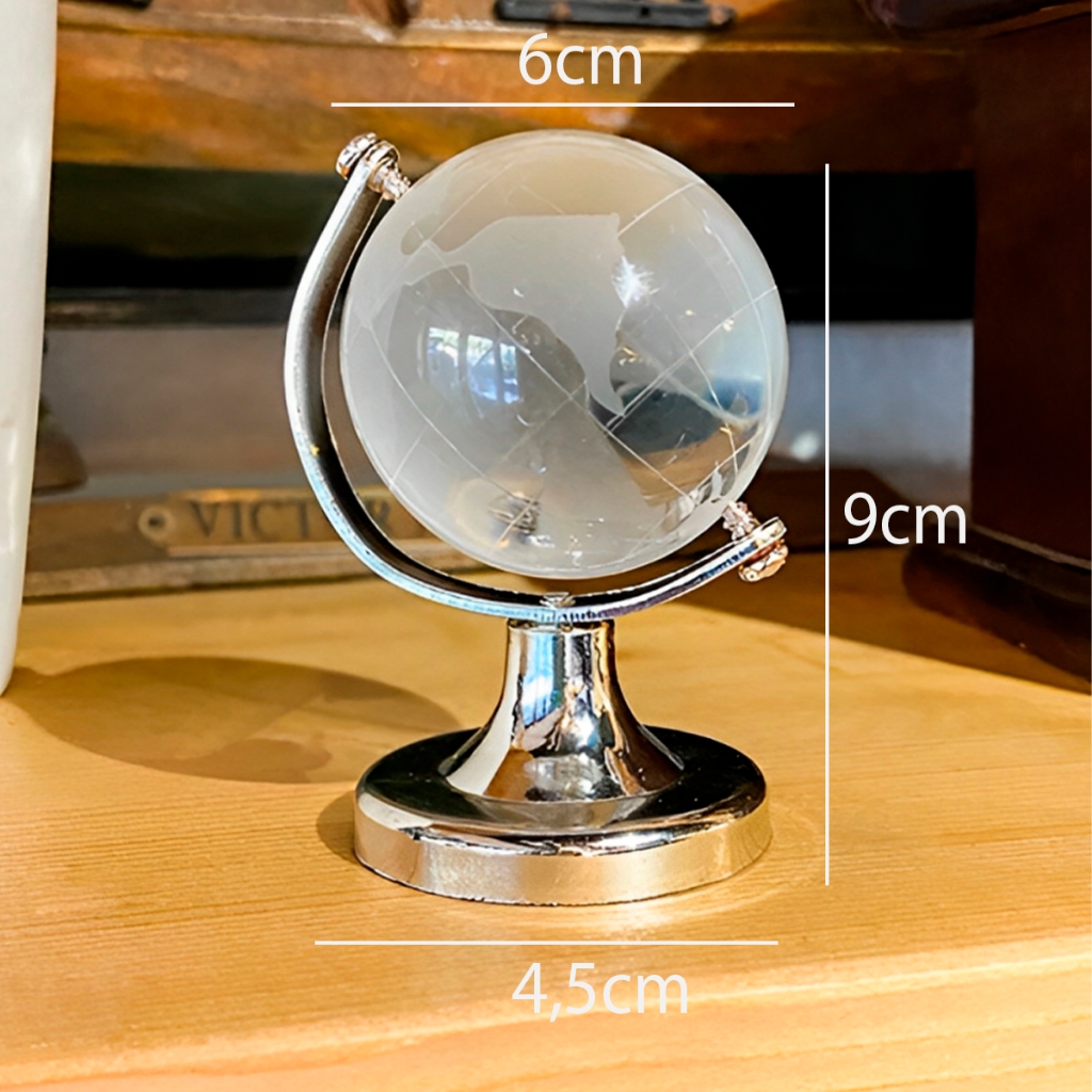 Sfera Di Cristallo Magica Con Occhio, Futuro. Sfera Di Cristallo Della