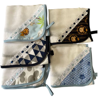 kit com 5 fraldinhas de boca  100% algodão com porta chupeta em tecido fralda extra macio em Oferta na Shopee