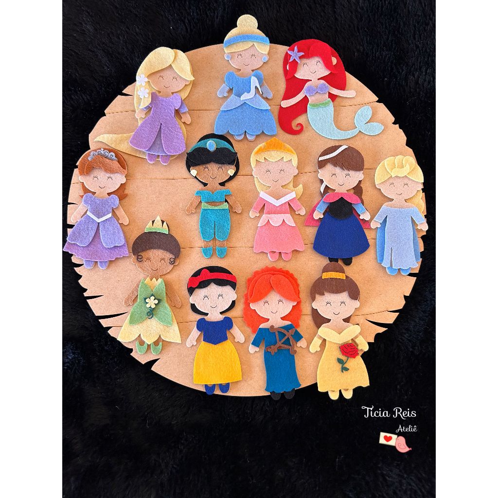 Recorte para montar aplique de Princesas feltro cortado a laser 1 unidades somente frente Tamanho 10cm de altura, aplique para artesanato, aplique de Branca de Neve, Rapunzel, Cinderela, Aurora, Tiana e Bela, aplique body