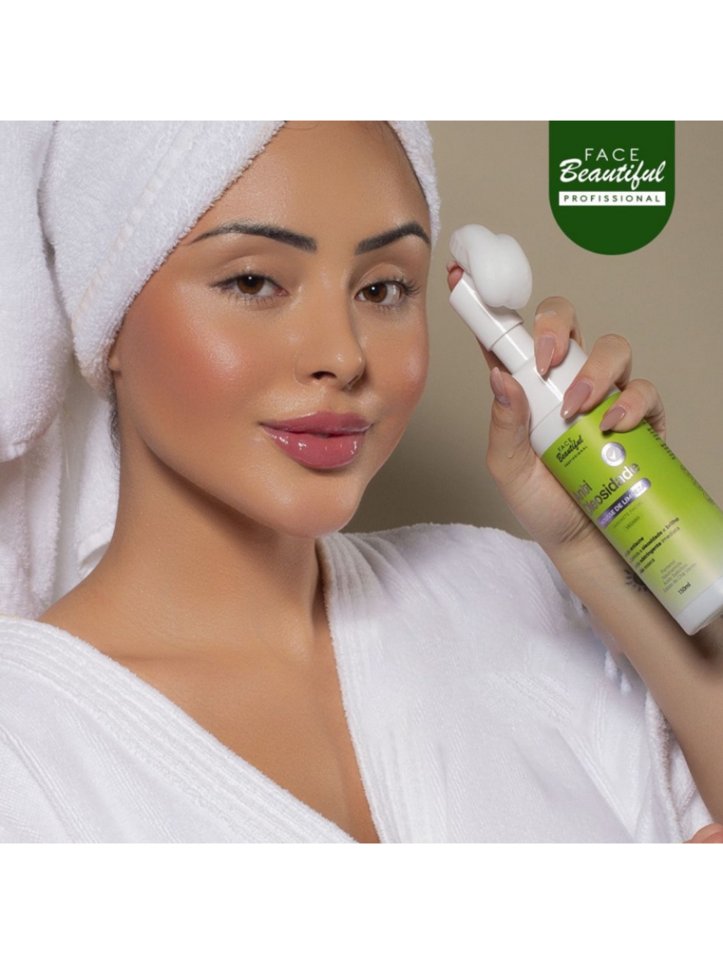 Sabonete Facial 150ml Com Aplicador Mousse de Limpeza Face