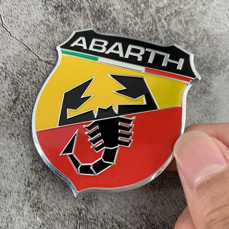 Emblema ABARTH para porta -malas,portas,lateral,material alumínio. 1 peça.