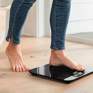 Balança Digital Banheiro Corporal Display em LCD Suporta até 180kg