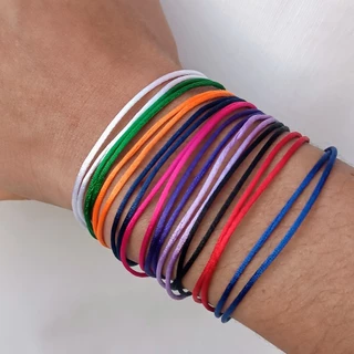 PULSEIRA FININHA NO FIO ACETINADO 1 MM DISCRETA UNISSEX AJUSTÁVEL HOMEM MULHER