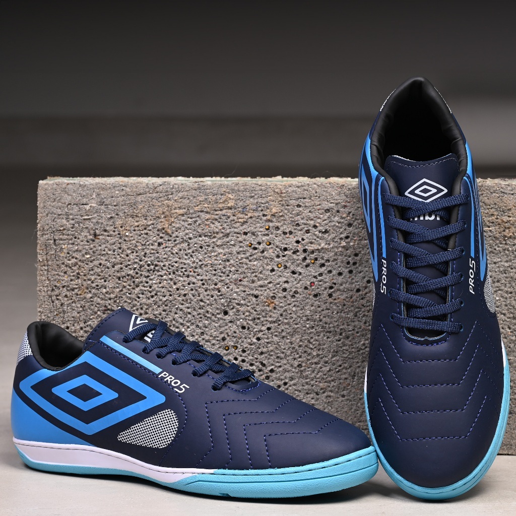 Chuteira Masculina Futsal quadra Umbro Pro 5 Costurada