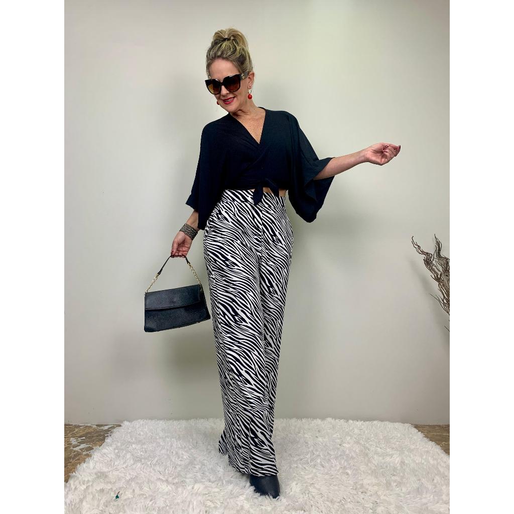 Calça Pantalona Cintura Alta Animal Print Com Bolso