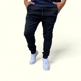 Calça Jogger Masculina de Sarja SlimFit