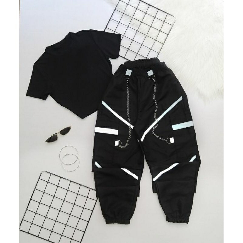 Conjunto Calça Cargo corrente e cropped