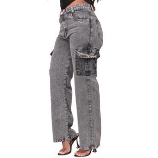 calça jeans cargo grafite feminina empina bumbum super tendencia
